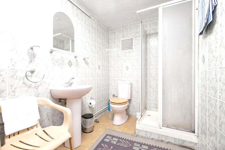 Apartment With 2 Bedrooms In Beyoglu Istanbul