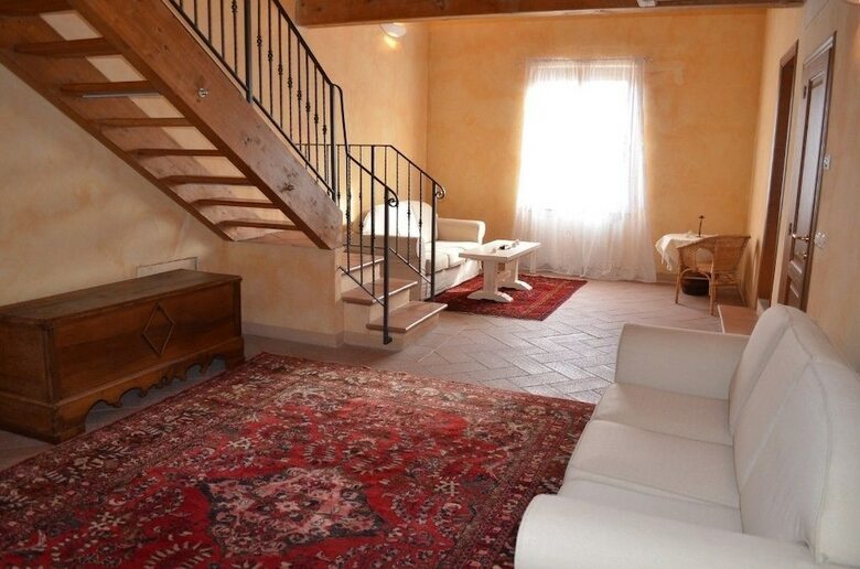 Villa Romignano Wine Farm