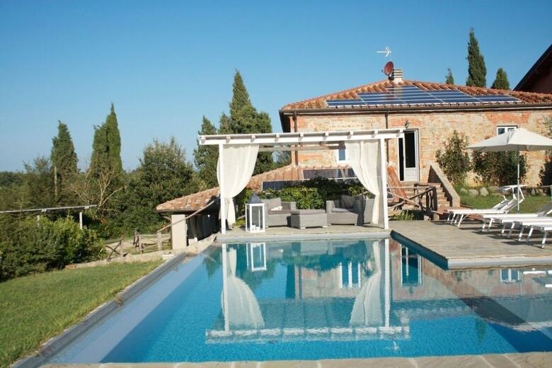 Villa Romignano Wine Farm