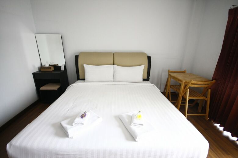 Hotel Ps.s. Sriracha