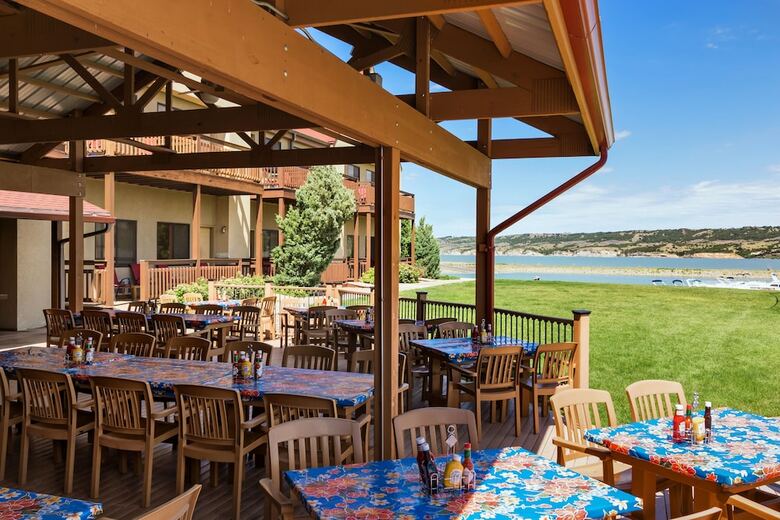Hotel River Ranch At Cedar Shore