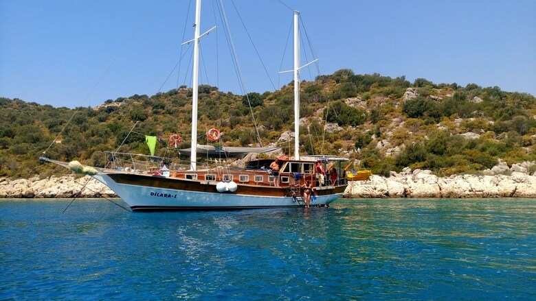 Dilara Boat