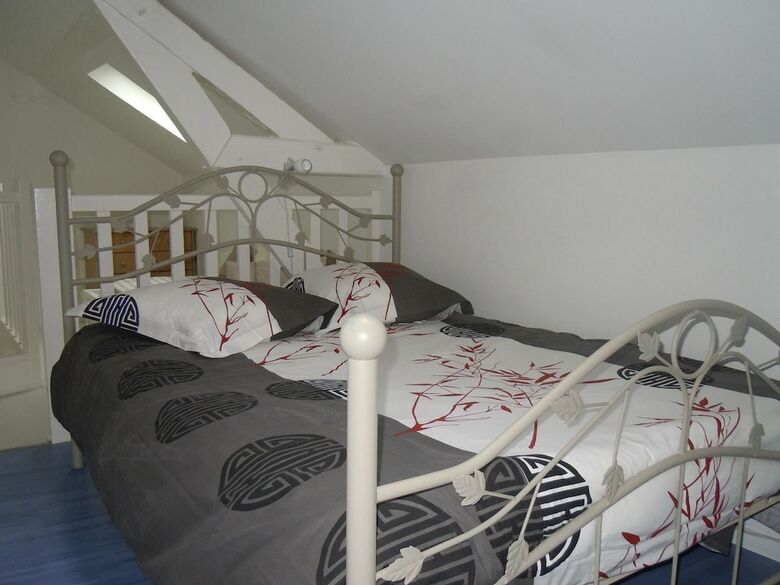 House With 2 Bedrooms In Honfleur, With Wifi