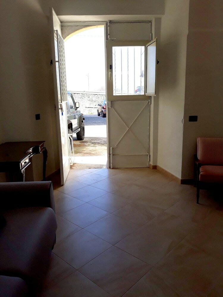 Apartment With 2 Bedrooms In Pizzo - 30 M From The Beach