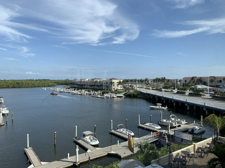 Hotel Bayfront Inn Fifth Avenue