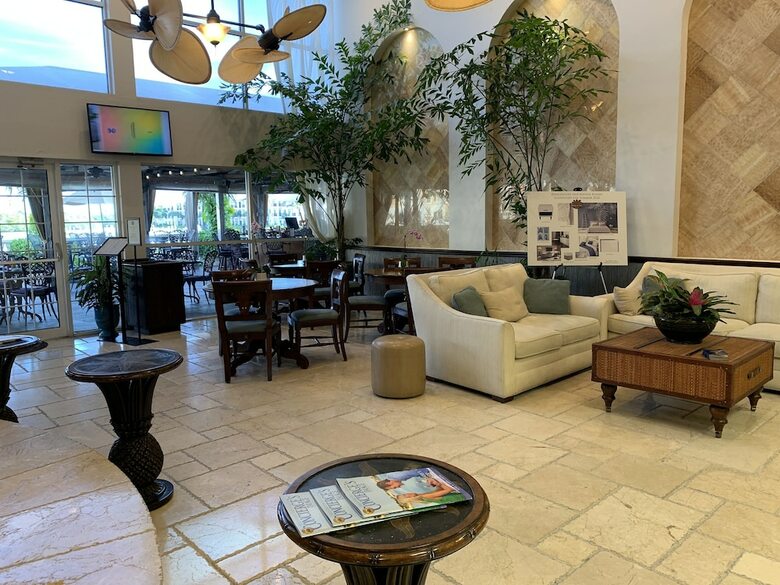 Hotel Bayfront Inn Fifth Avenue