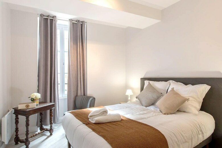 Apartment With 2 Bedrooms In Beaune, With Wifi