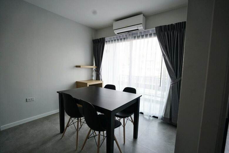 Isty Hotel