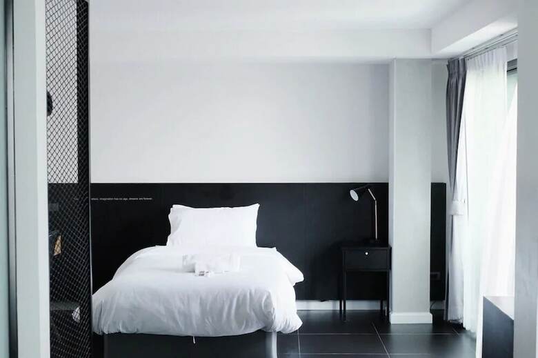 Isty Hotel