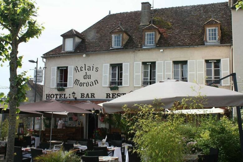 Hotel Le Relais Du Morvan