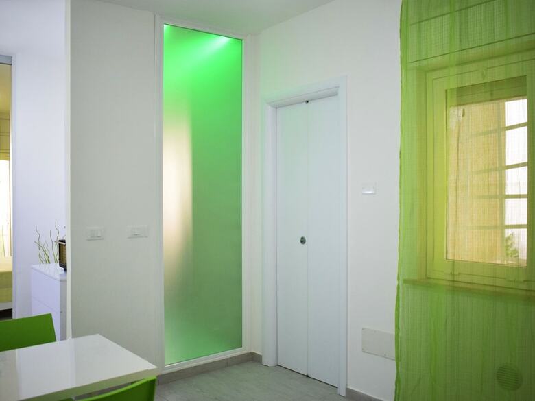 Shower Shows Apartament