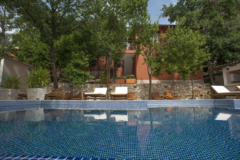 Hotel Guest House Harmonia