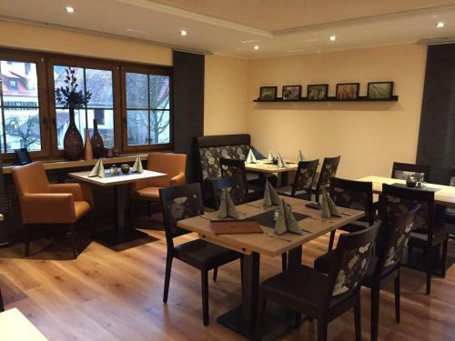 Hostal Hotel Gasthof K��er