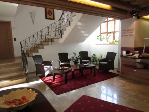 Hostal Hotel Gasthof K��er