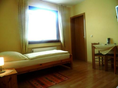 Hostal Pension Erpetal