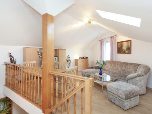 Meadow-view Cottage In Winterstein Thuringia Near Ski Area