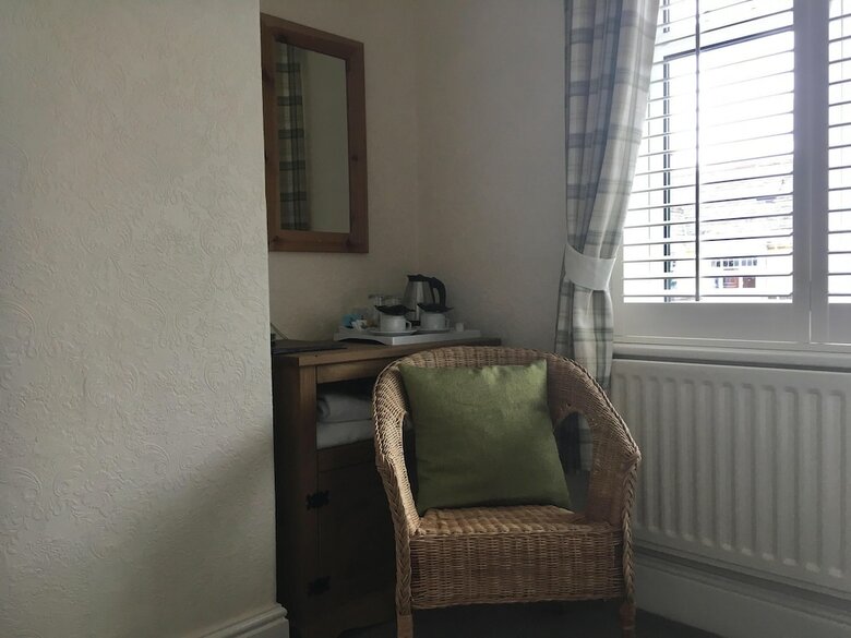 Hotel Tranmere House