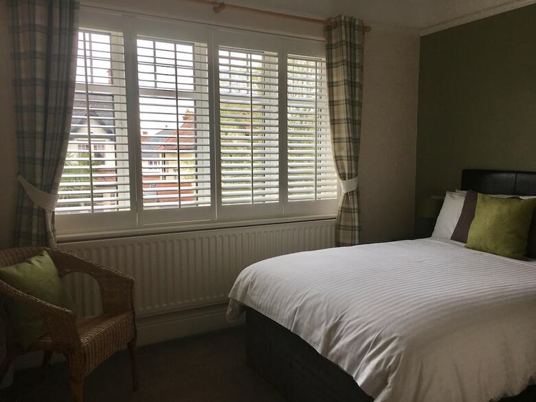 Hotel Tranmere House