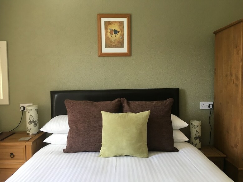Hotel Tranmere House
