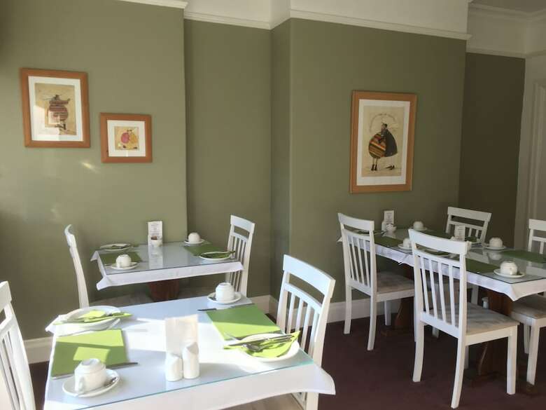 Hotel Tranmere House