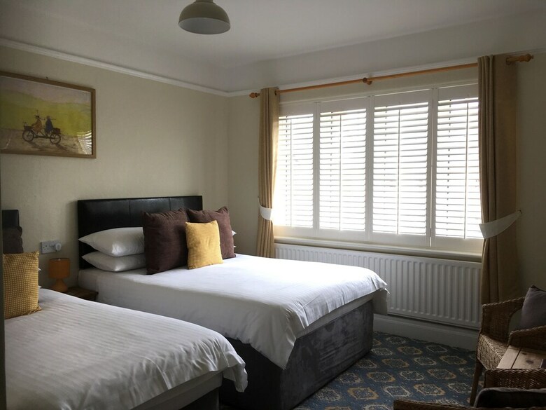 Hotel Tranmere House