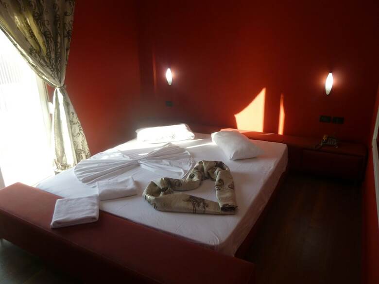 Hotel Red Apple