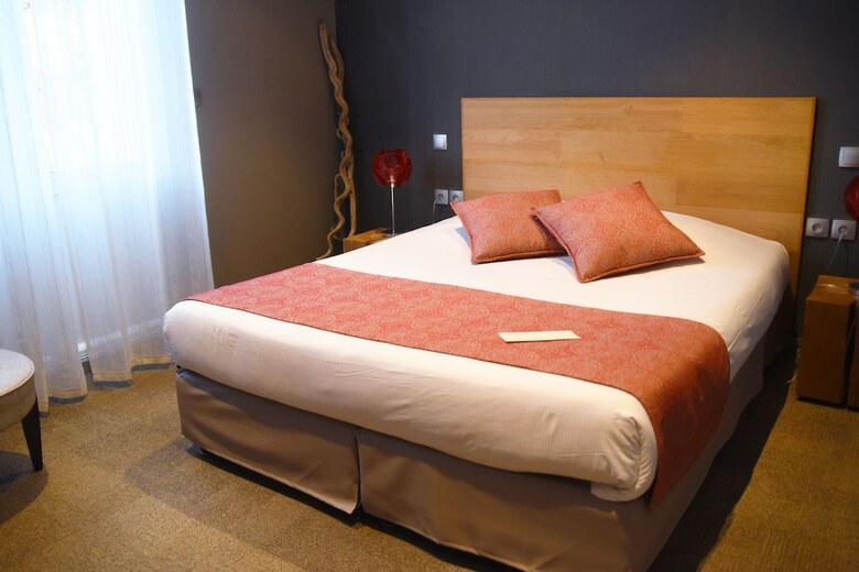 Hotel H�tel Villa Les Bains