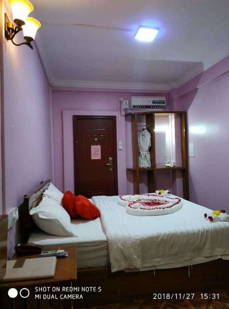 Ye Myanmar Hotel