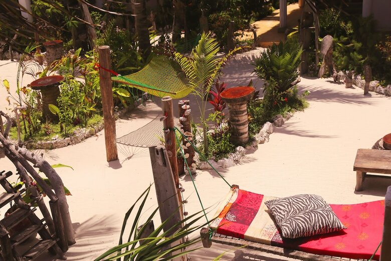 Hotel Mango Beach House