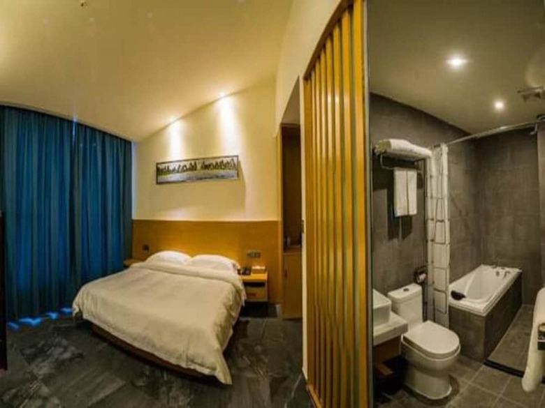 Gu'an Yuefeng Hotel