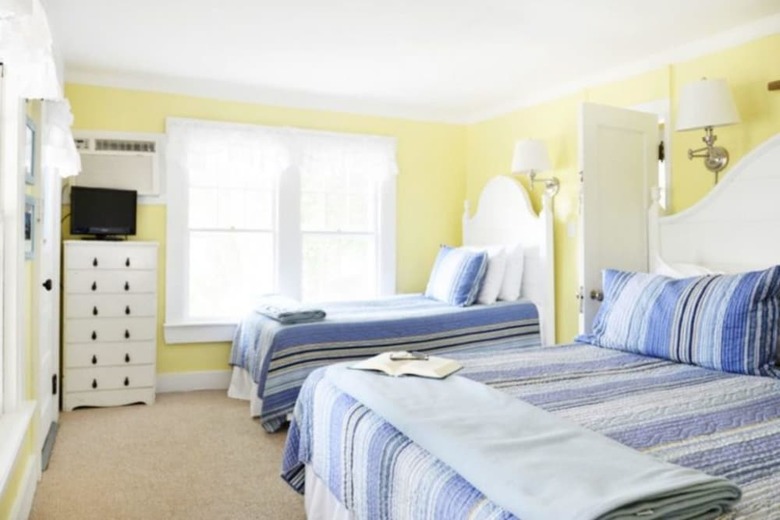 Bed & Breakfast 2 River Road Inn & Cottages