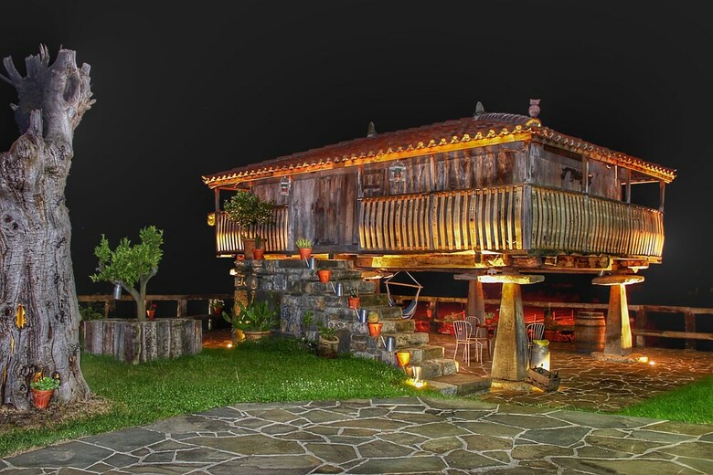 Agroturismo Casona Del Castaniu