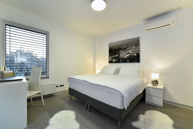 Apartment Luxury 4U