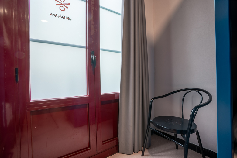 Hostal Ideal Youth Hostel