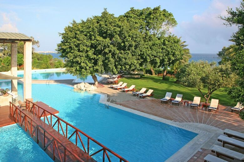 Rhodes Bay Hotel & Spa