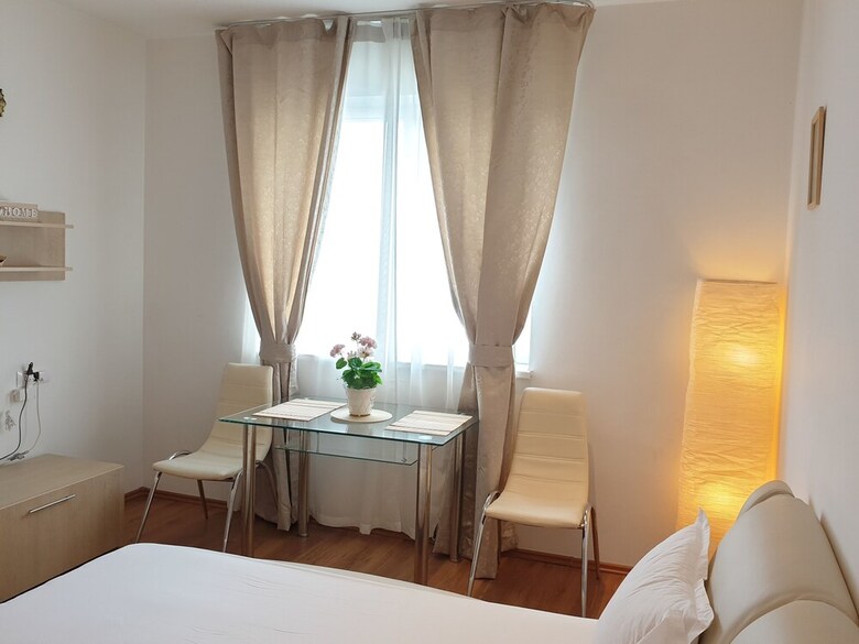 Apartamentos Platinum Rooms District 3 & 4