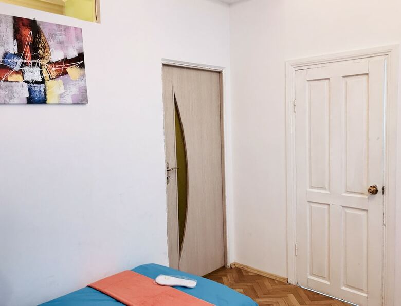 Check-in Apartment Near Fountain Square