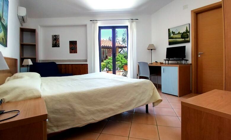 Hotel Verdeblu House