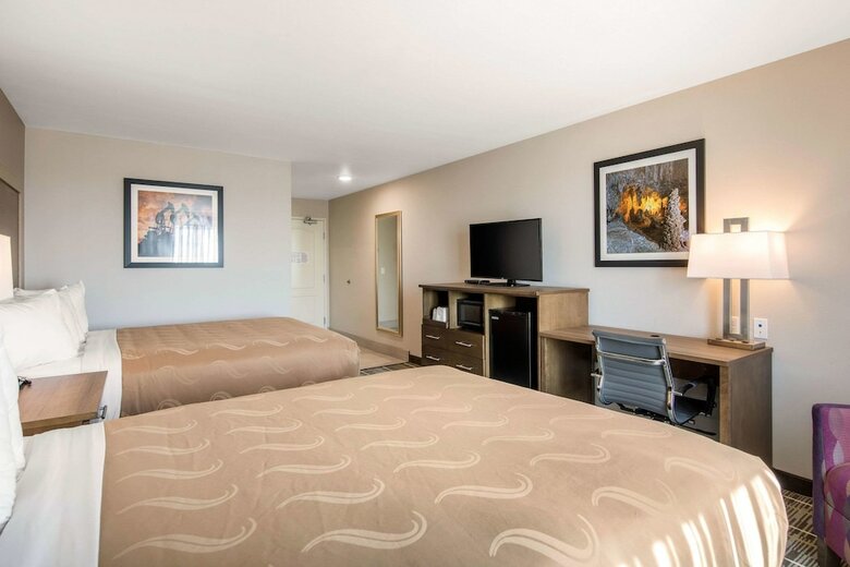 Hotel Quality Inn And Suites