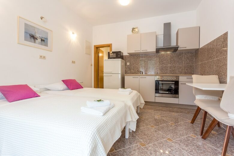 Apartments Capitis In The Centre