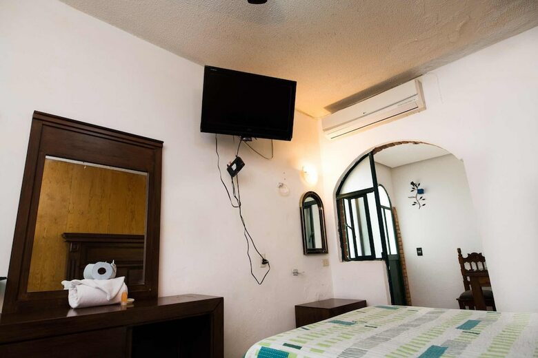 Hotel Mar�a Elena