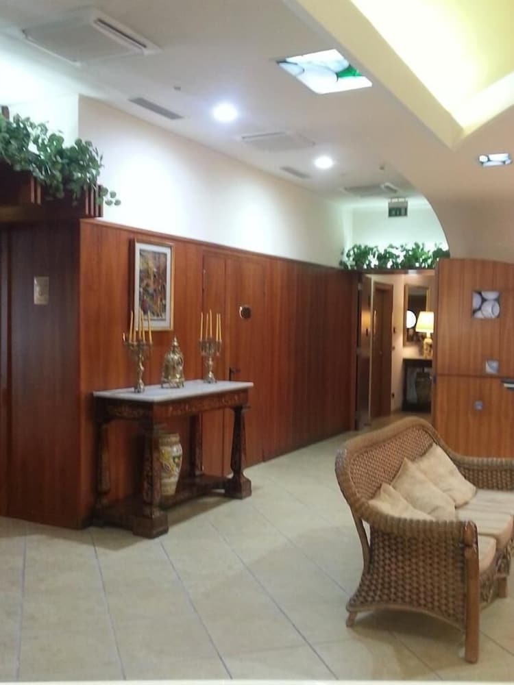 Hotel Maddaloni