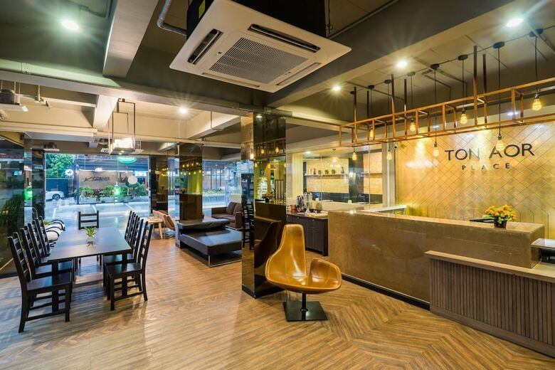 Ton Aor Place Hotel Ratchada
