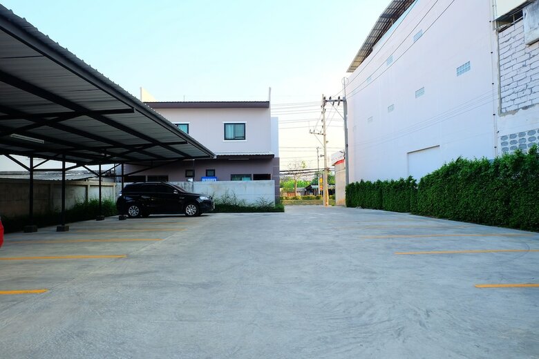 Hotel Nai-ya-place