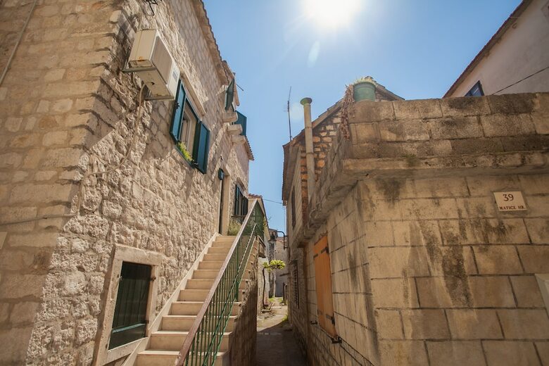 Apartamentos Guesthouse Ana