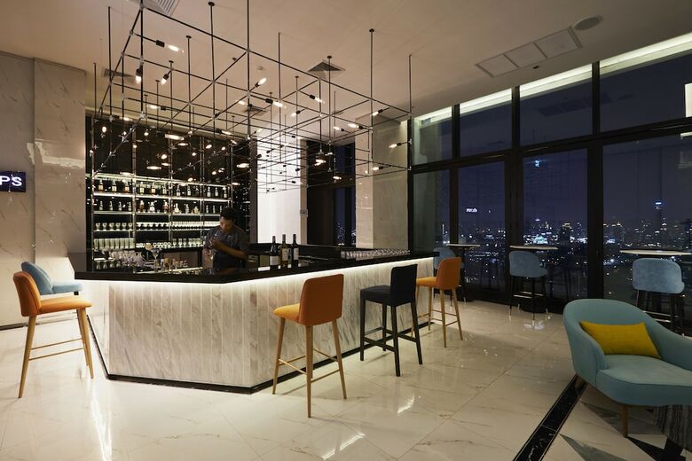 Hotel The Quarter Ari By Uhg
