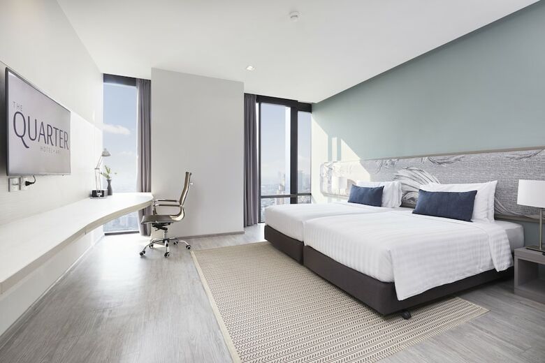 Hotel The Quarter Ari By Uhg