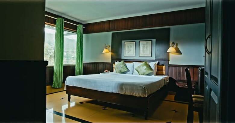 T And U Leisure Hotel