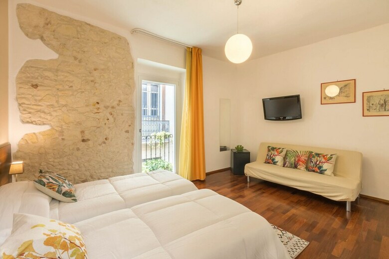 Qaral Bed And Breakfast