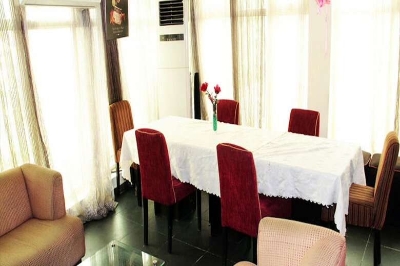 Hotel Lakeem Suites Adebola